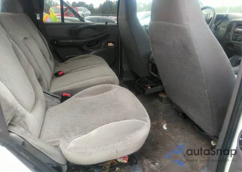 2001 Ford Expedition Xlt z USA, uszkodzony, nr VIN 1FMPU16L31LB58631